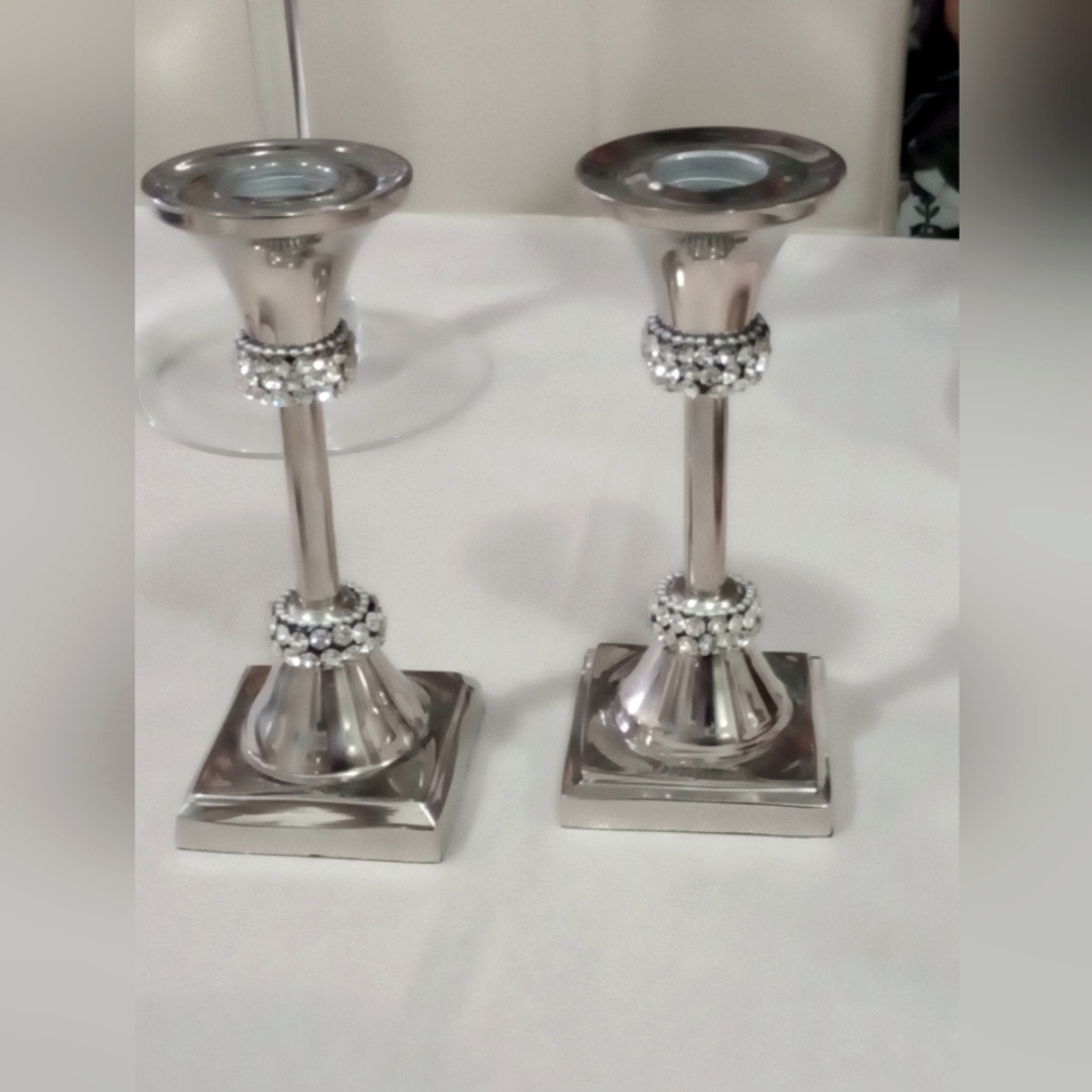 Rhinestone and Metal Candlestick Holders. Silver 1 Set